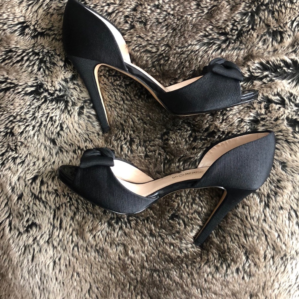 Caparros black pump - Picture 3 of 11